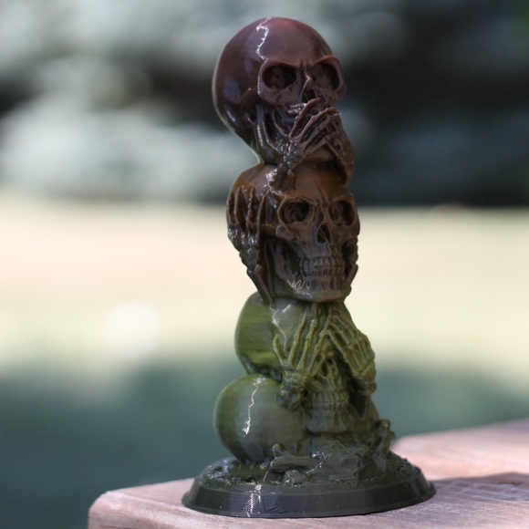Skull statue - Picture 7 of 16